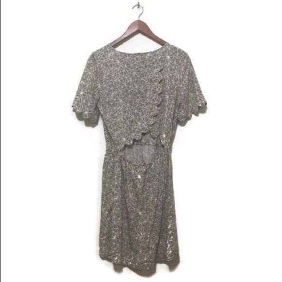 Madewell (Broadway & Broome) Peekaboo geometric open back cutout scalloped dress - Picture 1 of 9